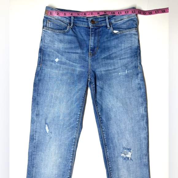 Guess Women's 1981 Skinny High Jeans Size- 27 - Picture 3 of 10